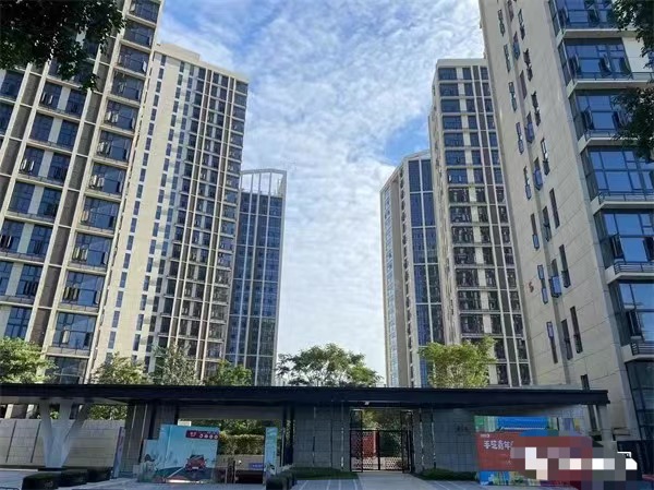 捡漏白菜价【湖畔悦府】供1650一月买厚街红本两房(图2)