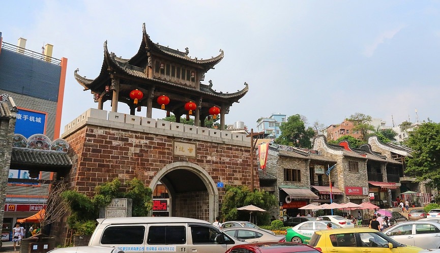 布吉甘坑地铁站【怡景园】首付9万一套起(图2)